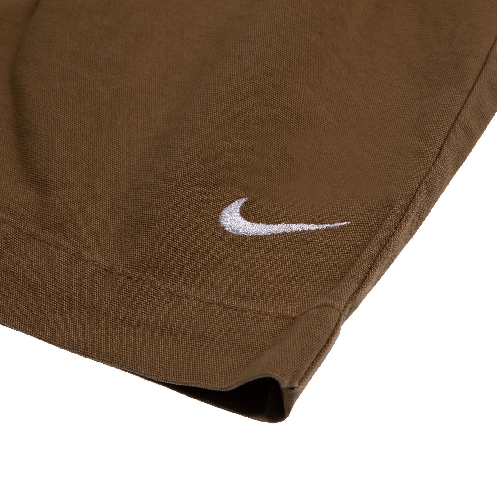 Nike Life Pleated Chino Short
Brown / White