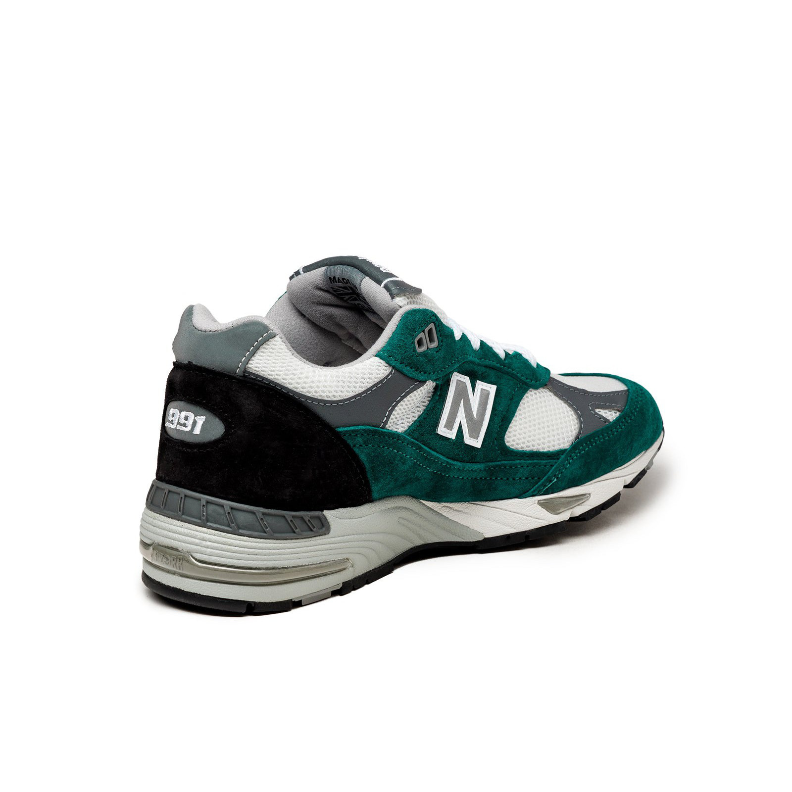 New Balance M991TLK
Made in England
Pacific / Alloy